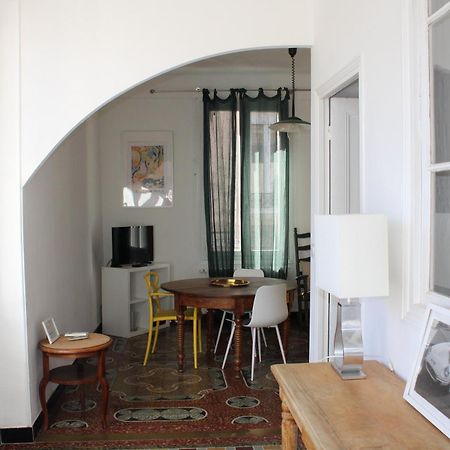 Superbe Appartement Avec Parking Sur Place Nîmes Eksteriør billede