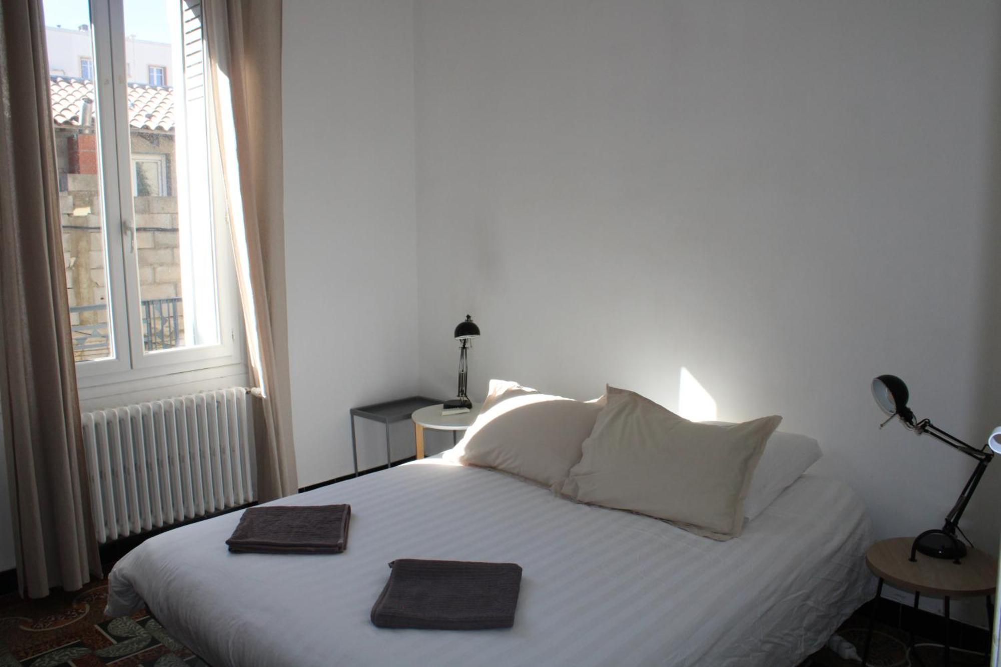 Superbe Appartement Avec Parking Sur Place Nîmes Eksteriør billede