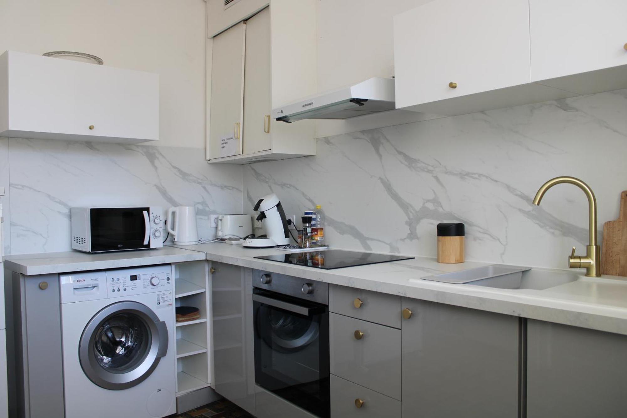 Superbe Appartement Avec Parking Sur Place Nîmes Eksteriør billede